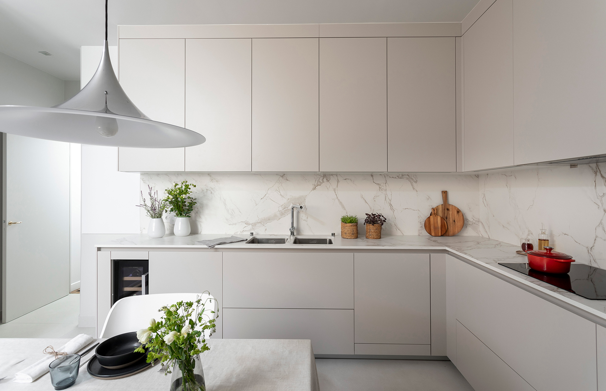 d&eacute;couvrez comment r&eacute;ussir votre r&eacute;novation haussmannienne : conseils, id&eacute;es d&eacute;co et solutions pour pr&eacute;server le charme authentique tout en modernisant votre int&eacute;rieur &agrave; paris.