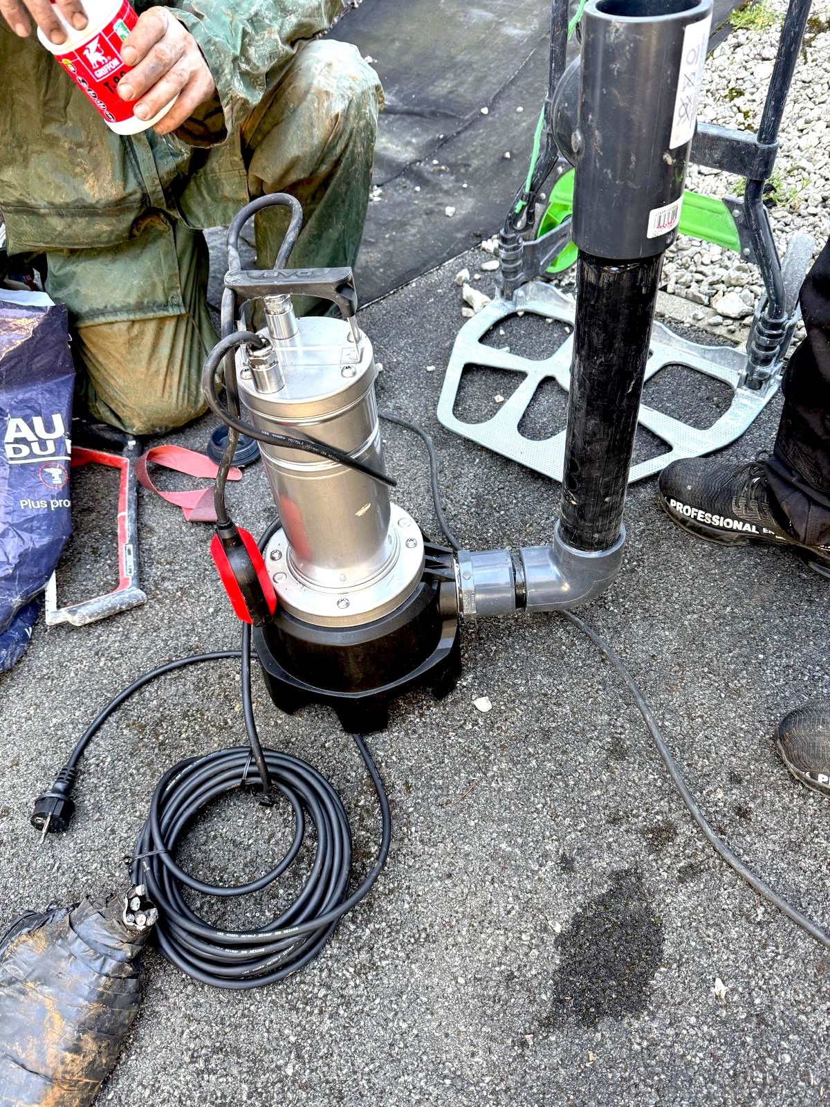 service de d&eacute;bouchage rapide et efficace pour vos canalisations. intervention en urgence 7j/7, devis gratuit, satisfaction garantie. contactez-nous pour un d&eacute;bouchage professionnel !