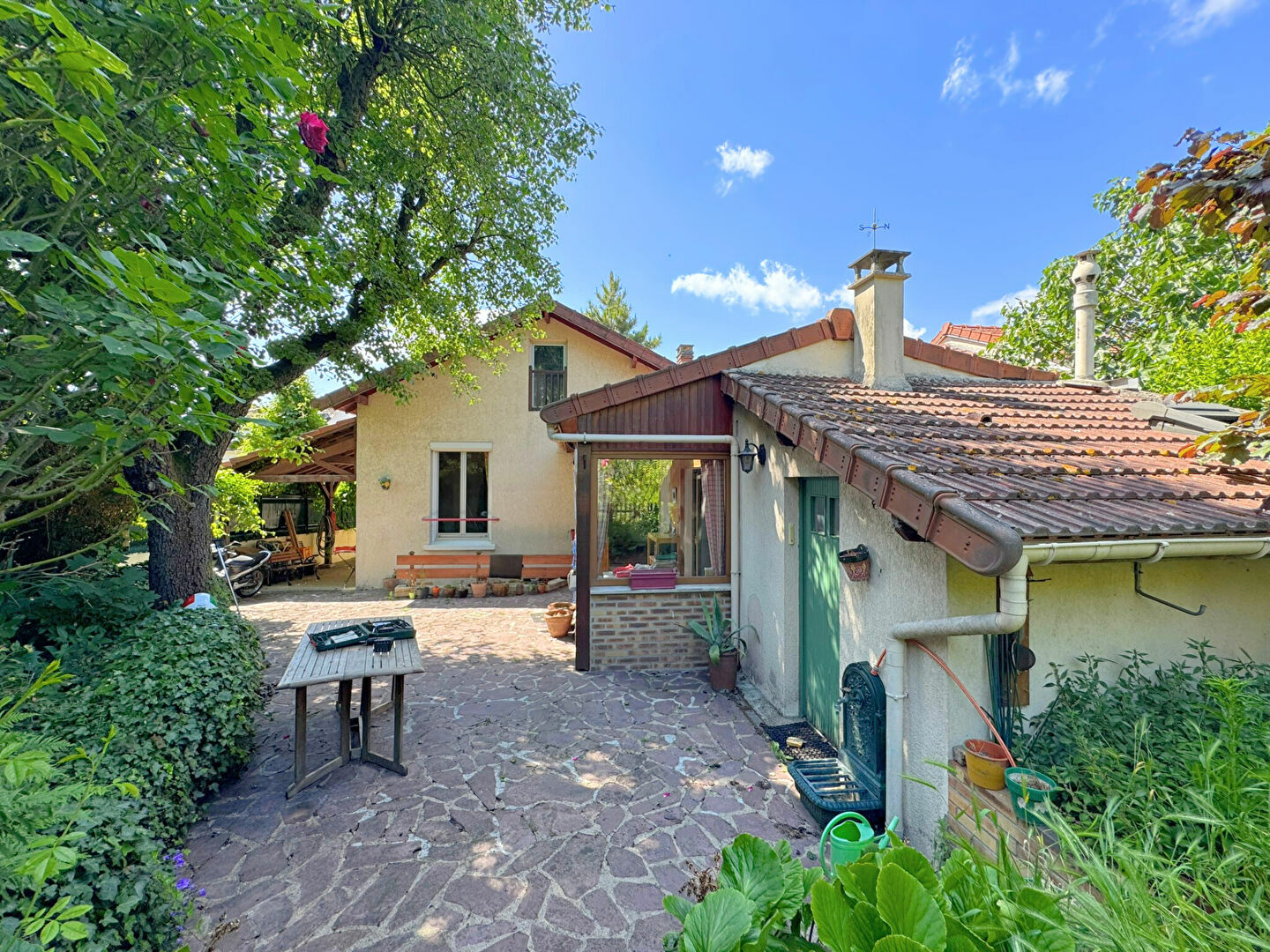 d&eacute;couvrez toutes les annonces immobili&egrave;res &agrave; cachan 94230 : appartements, maisons, locations et ventes. trouvez le bien id&eacute;al gr&acirc;ce &agrave; notre s&eacute;lection d'offres actualis&eacute;es et conseils pour votre projet immobilier &agrave; cachan.