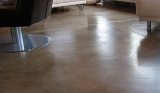 découvrez les prix du béton ciré à cachan : tarifs au m², conseils pour choisir votre artisan, et estimations pour vos sols, murs ou plans de travail. comparez les offres pour vos travaux !