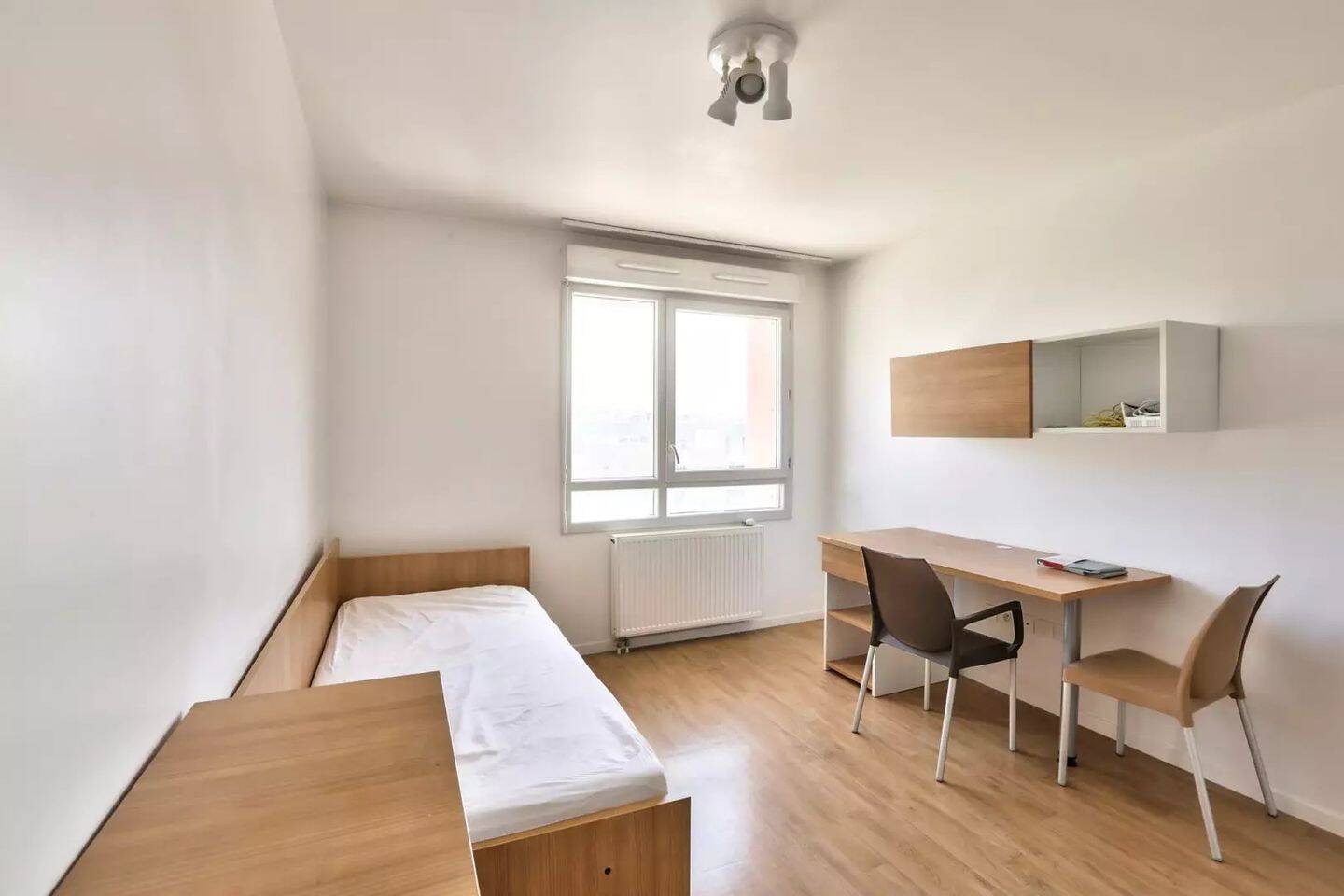 d&eacute;couvrez les prix de la r&eacute;novation d&rsquo;un studio &agrave; cachan : co&ucirc;ts moyens selon les travaux, astuces pour &eacute;conomiser et conseils pour un projet r&eacute;ussi.