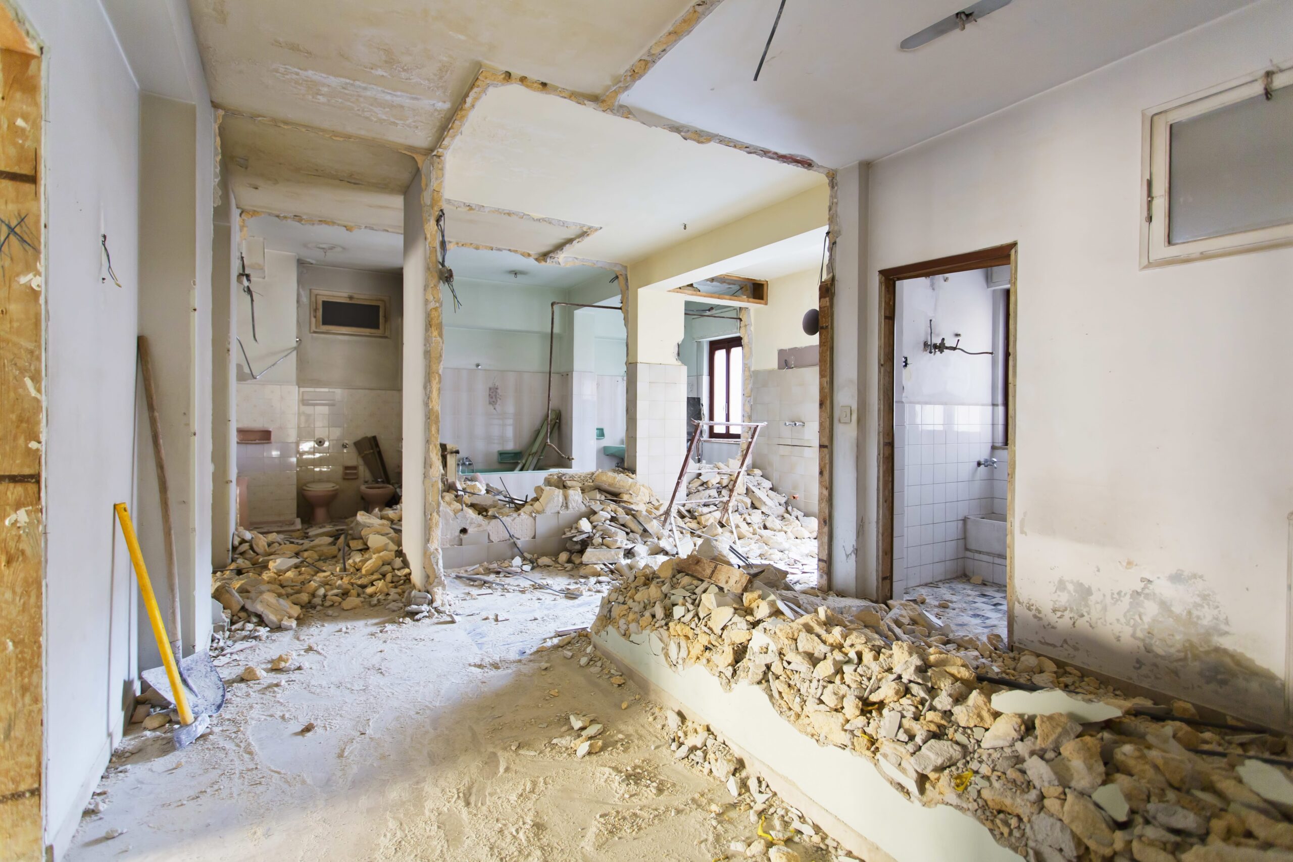 découvrez nos conseils et solutions pour la rénovation d'appartement, de la décoration aux travaux, afin d'optimiser espace, confort et valorisation de votre bien.