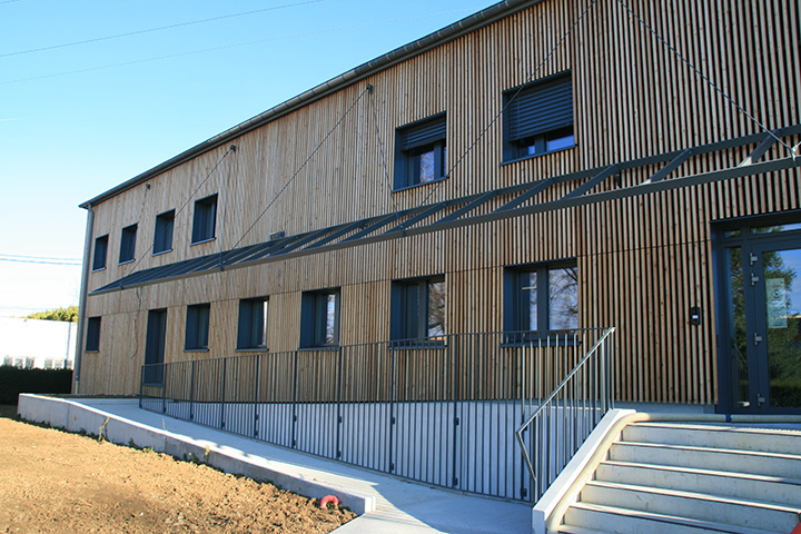 d&eacute;couvrez nos solutions sur mesure pour la r&eacute;novation de b&acirc;timent : am&eacute;liorez le confort, la performance &eacute;nerg&eacute;tique et la valeur de vos espaces gr&acirc;ce &agrave; une &eacute;quipe de professionnels qualifi&eacute;s.