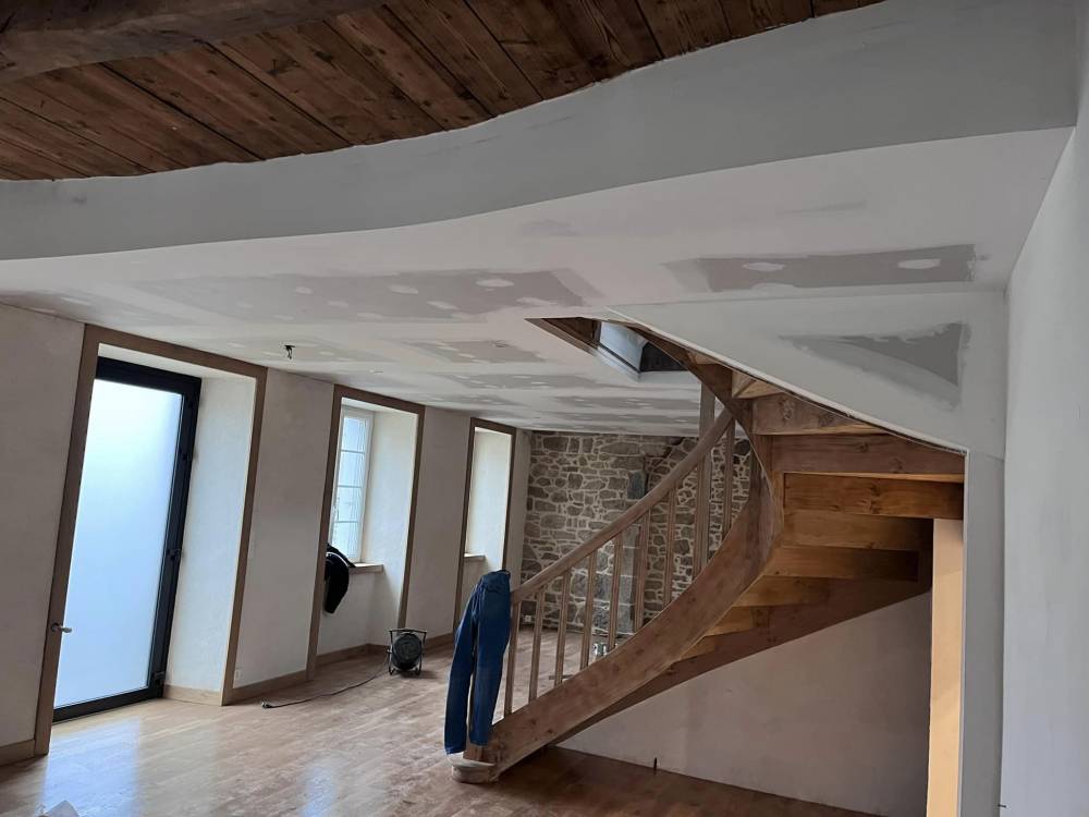 transformez votre espace de vie gr&acirc;ce &agrave; nos conseils et solutions de r&eacute;novation int&eacute;rieure : inspiration, tendances, astuces et professionnels qualifi&eacute;s pour r&eacute;ussir tous vos projets.