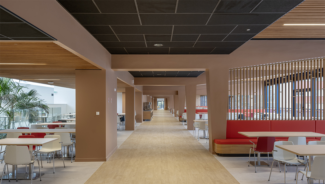 confiez votre r&eacute;novation int&eacute;rieure &agrave; cachan &agrave; des experts qualifi&eacute;s : transformation de votre maison ou appartement, travaux sur mesure et conseils personnalis&eacute;s pour un int&eacute;rieur moderne et fonctionnel.