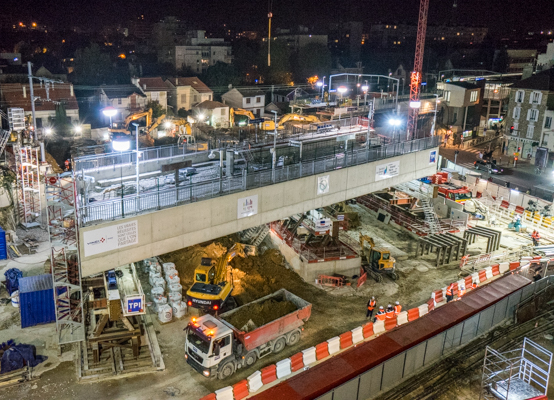 découvrez tous les travaux en cours et à venir à cachan : chantiers, rénovation urbaine, voirie et aménagements, pour rester informé sur l'évolution de votre ville.